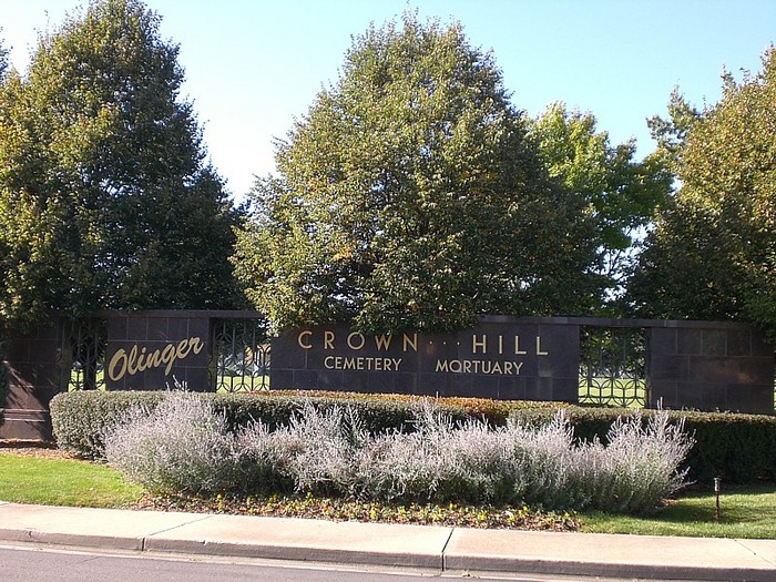 Crown Hill Cemetery